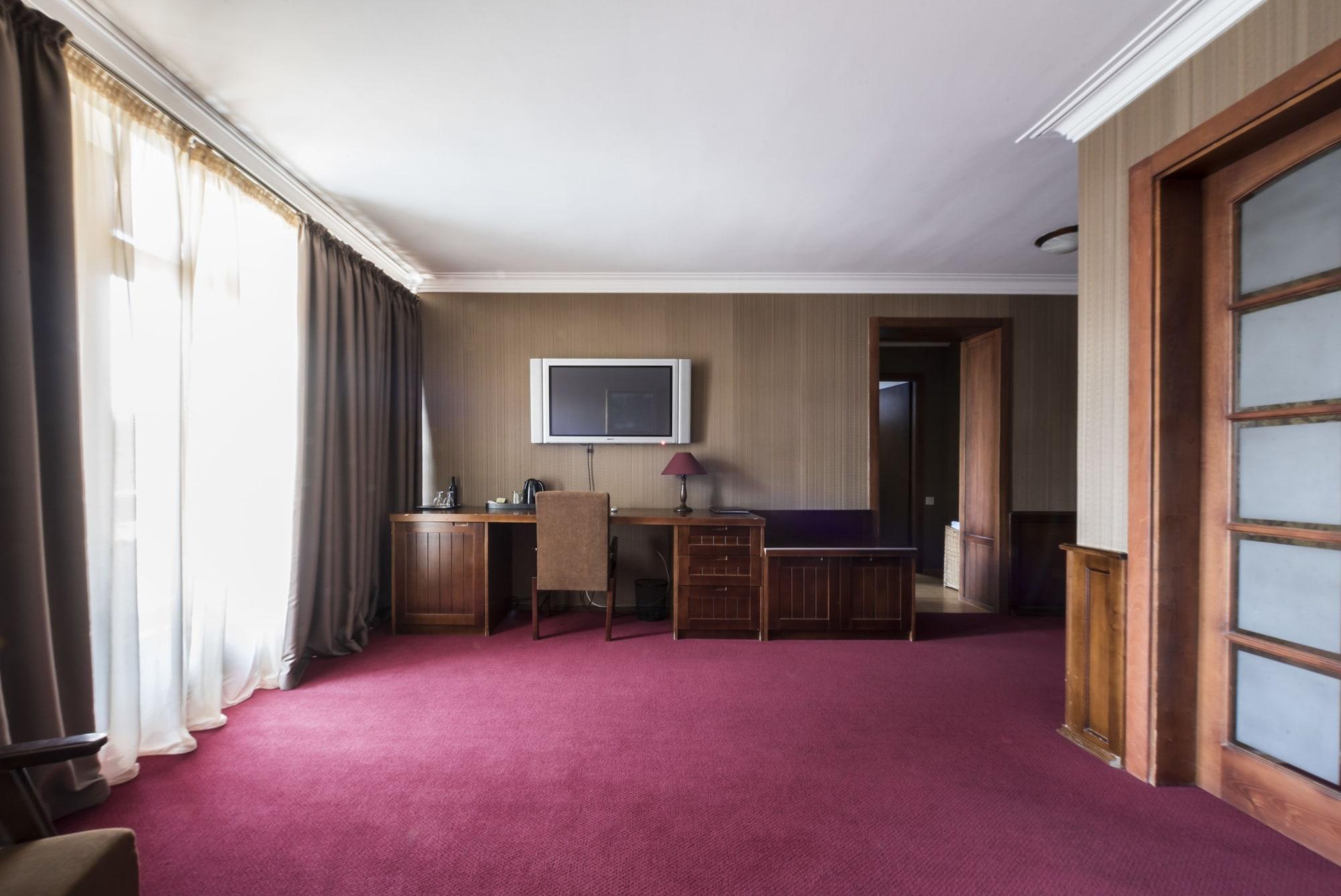 Hotel Kopala Tbilisi Bagian luar foto
