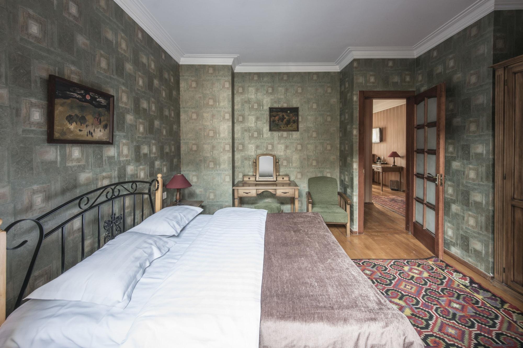 Hotel Kopala Tbilisi Bagian luar foto