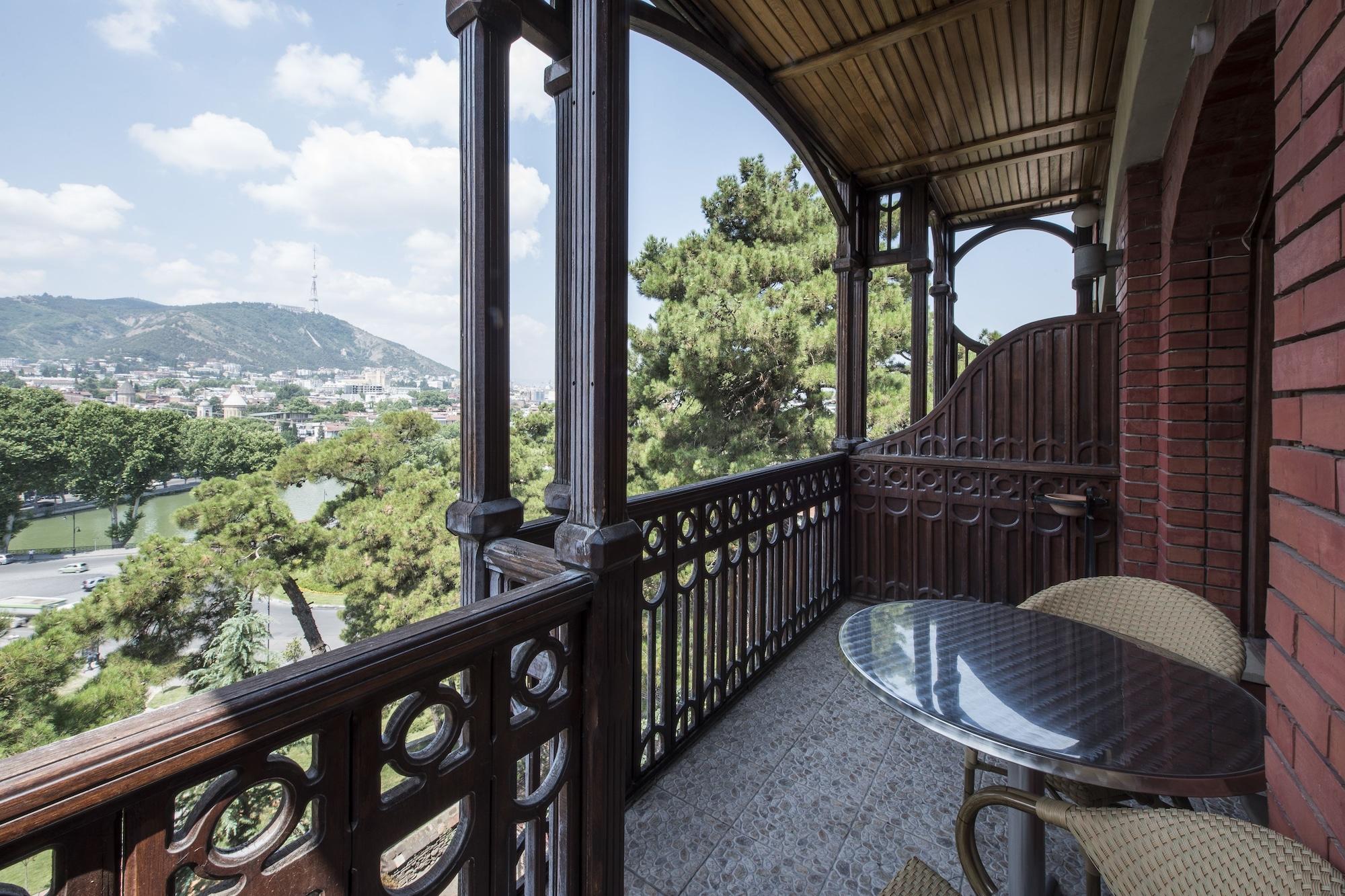 Hotel Kopala Tbilisi Bagian luar foto