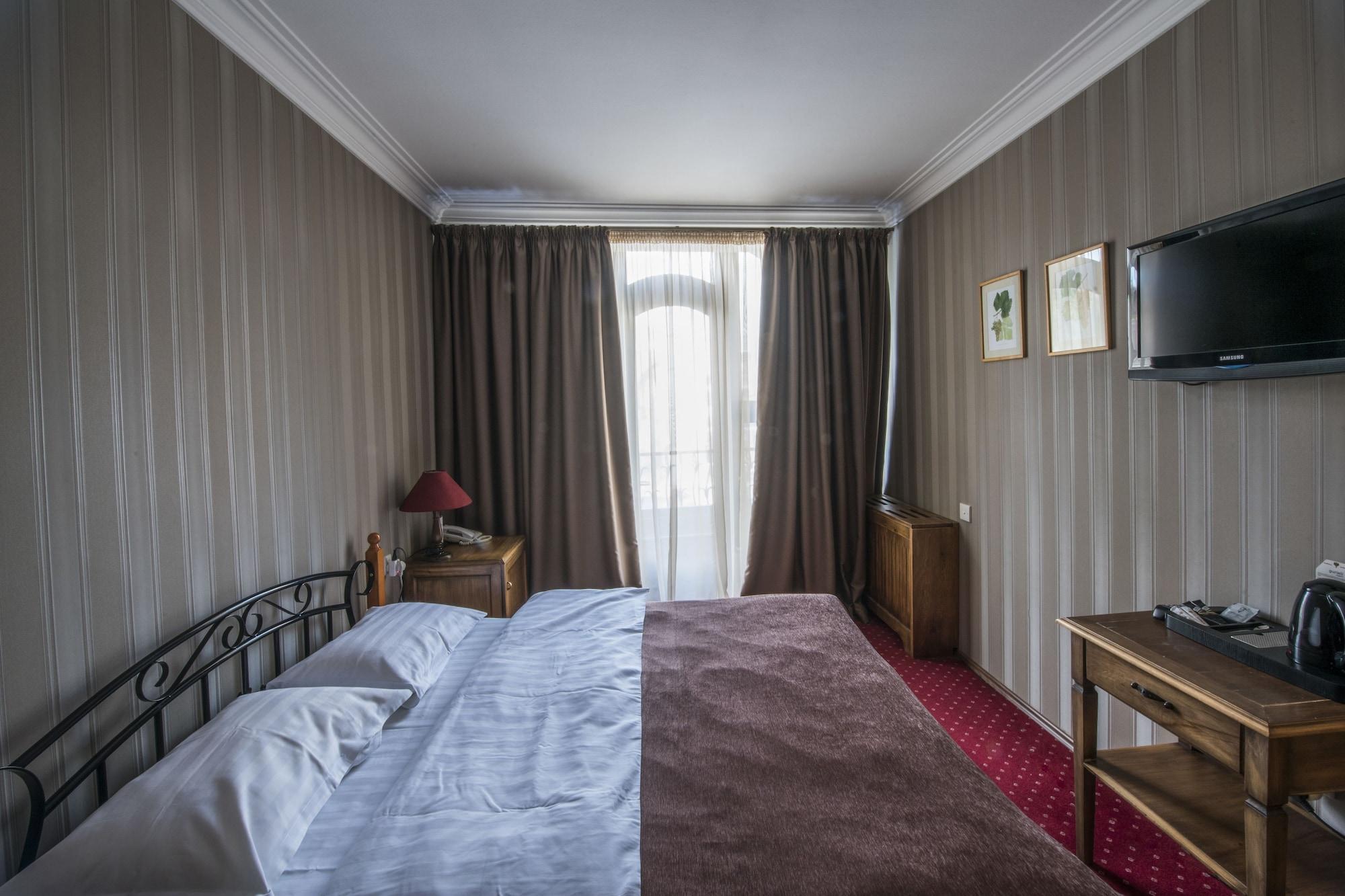 Hotel Kopala Tbilisi Bagian luar foto
