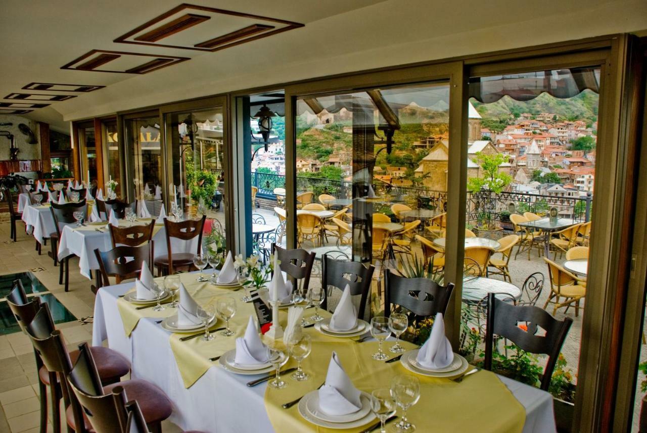 Hotel Kopala Tbilisi Bagian luar foto