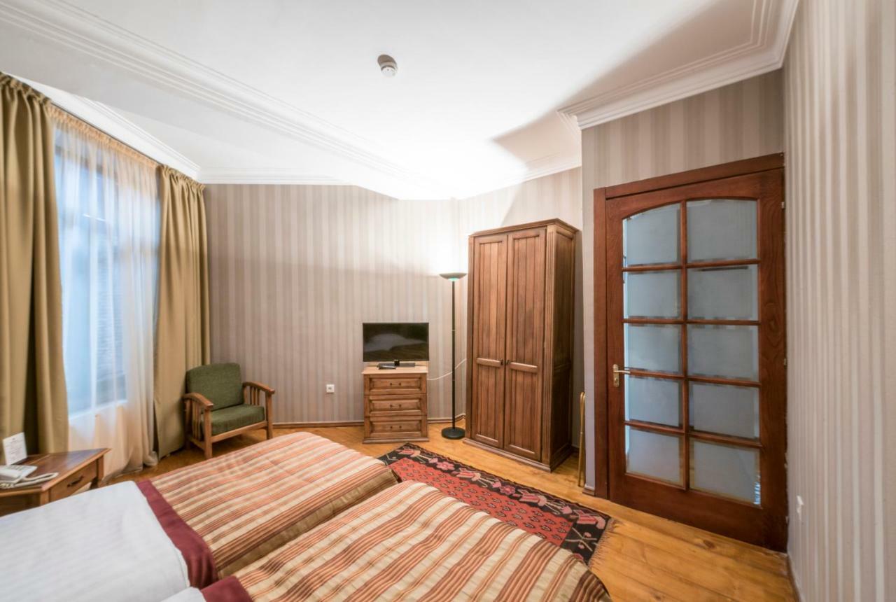 Hotel Kopala Tbilisi Bagian luar foto